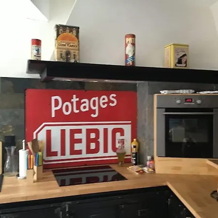 8 Pers 50m De La Apartament