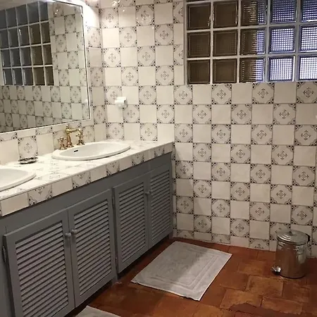 8 Pers 50m De La Lägenhet Collioure